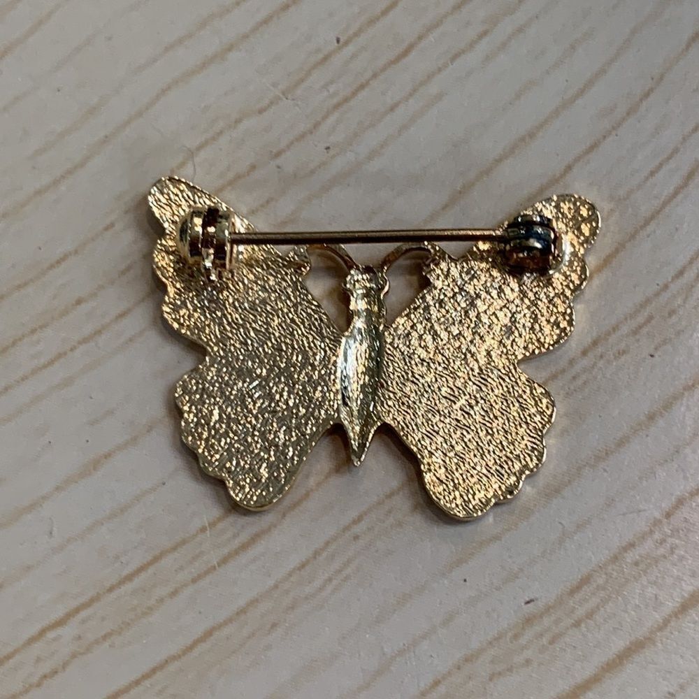 Butterfly Pendant - Picture 2 of 3